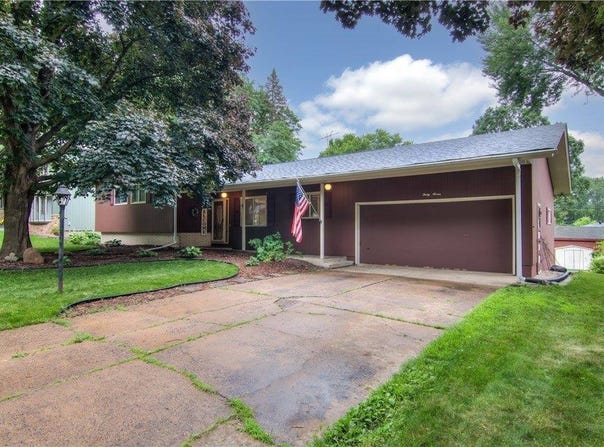 1637 Skeels Avenue, Eau Claire, WI 54701