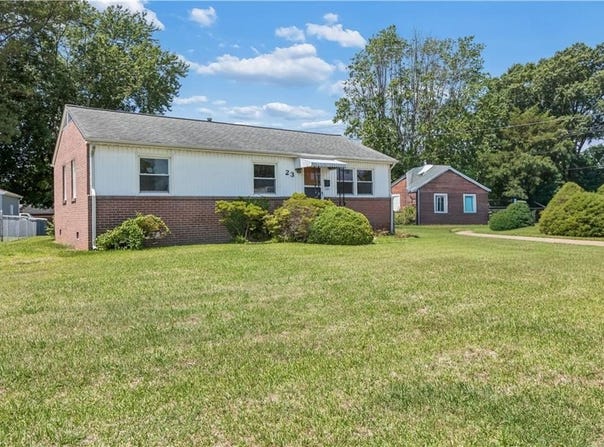 23 Berkley Drive, Hampton, VA 23663