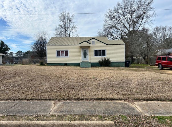503 Commerce Avenue, Carrollton, AL 35447