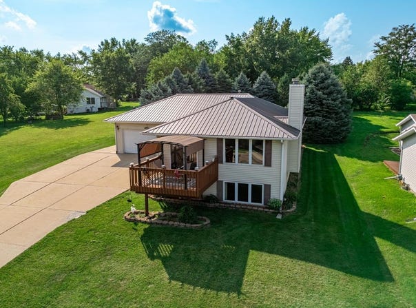 1726 Baintree, LAKE SUMMERSET, IL 61019