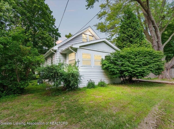 4626 Krental Avenue, Holt, MI 48842