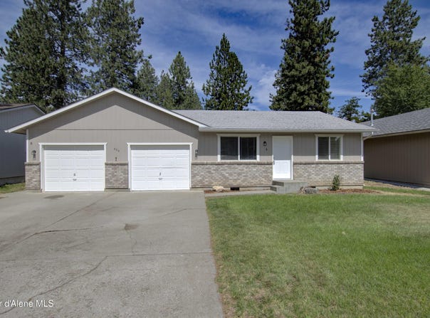 202 W 19TH AVE, Post Falls, ID 83854