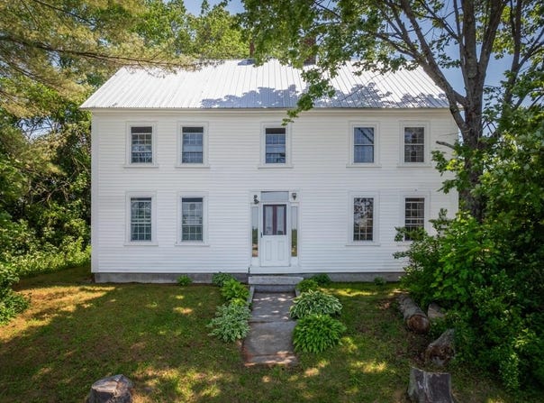 93 Cushnoc Road, Vassalboro, ME 04989
