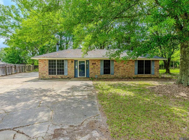 608 Daniels St, Baker, LA 70714