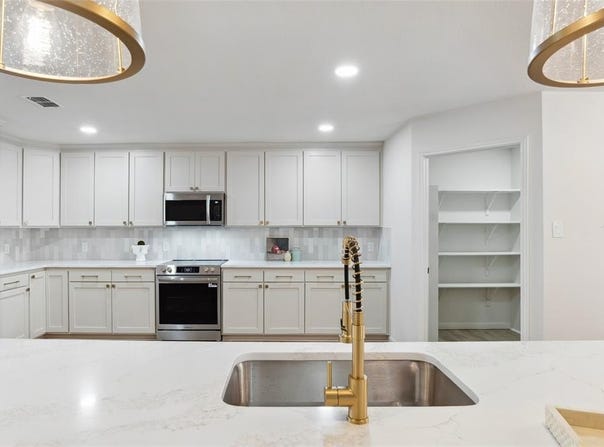5501 Pandale Valley Drive, McKinney, TX 75071