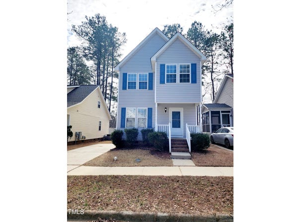 105 Cross Hill Lane, Holly Springs, NC 27540