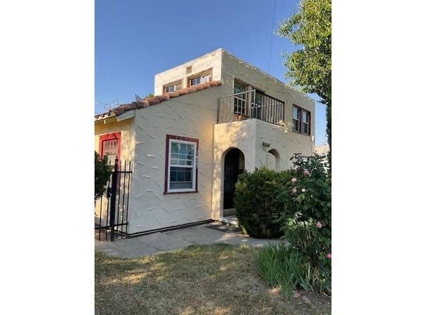 1425 Patterson Avenue E, Fresno, CA 93728