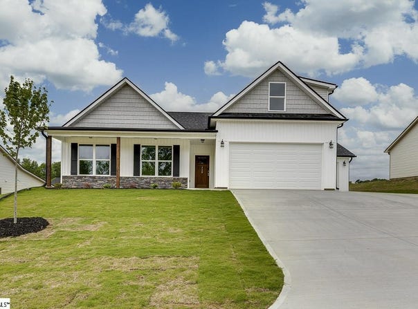 112 Walters Way, Pickens, SC 29671