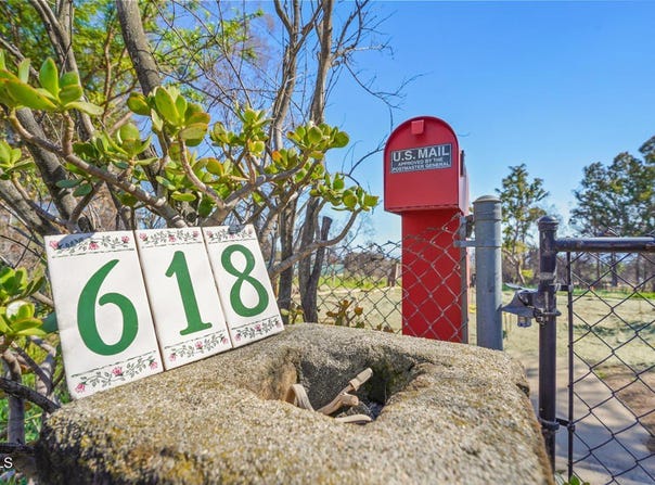 618 Concha Street, Altadena, CA 91001