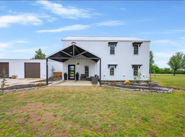 104 Staggs Drive, Nashville, AR 71852