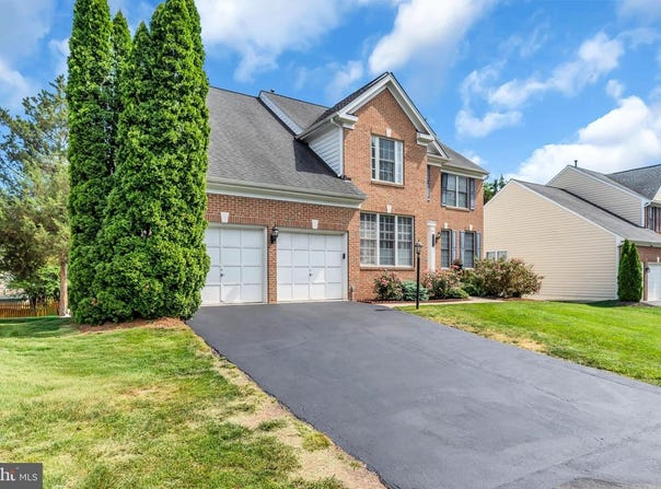 43553 DEMPSEY LN, CHANTILLY, VA 20152