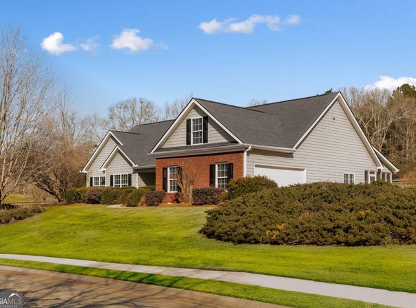 17 Castleview Court, Jefferson, GA 30549