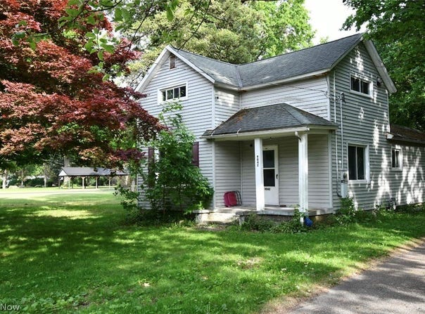 9042 Lake Shore Boulevard, Mentor, OH 44060