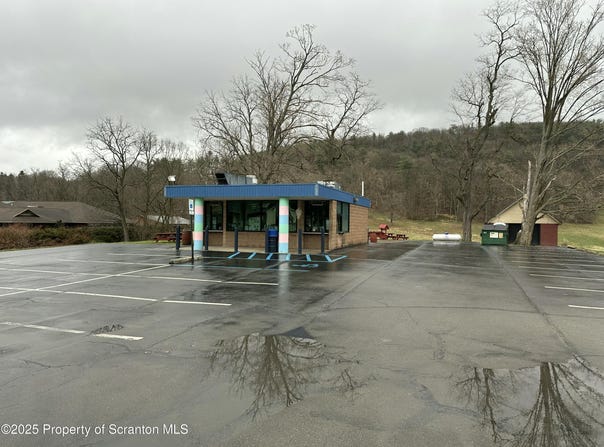 214 W Tioga Street, Tunkhannock, PA 18657