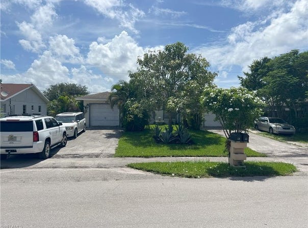 2148 Sunshine, NAPLES, FL 34116