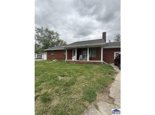204 E Hawk, Oaktown, IN 47561