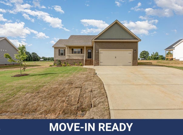 112 Royal Avenue, Selma, NC 27576