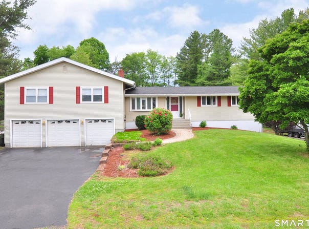 471 Old Post Road, Tolland, CT 06084
