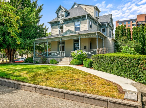 414 W 12TH ST, Vancouver, WA 98660