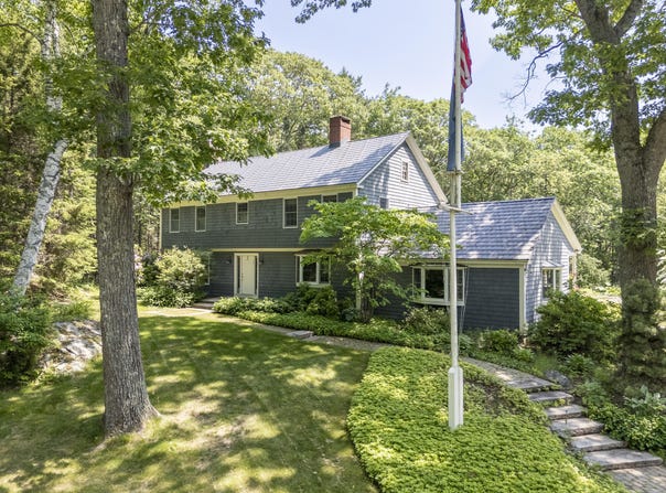 132 Drinkwater Point Road, Yarmouth, ME 04096