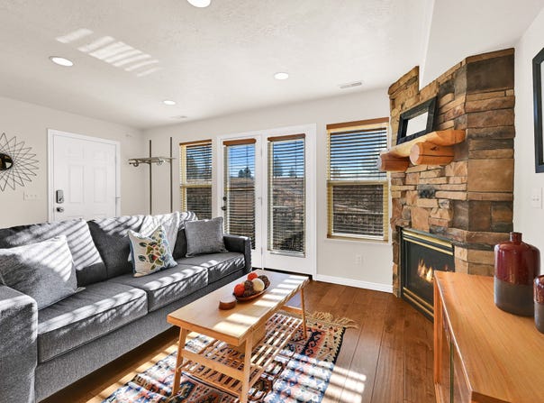 5122 MOOSE HOLLOW Dr, Eden, UT 84310