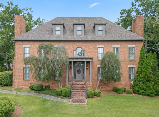 4900 BRANDYWOOD DRIVE, MOUNTAIN BROOK, AL 35223