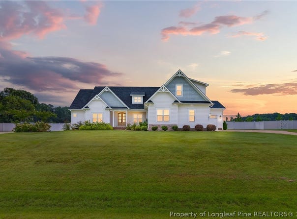5832 Dottie Circle, Hope Mills, NC 28348