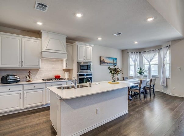 3943 Sidney Lane, Forney, TX 75126