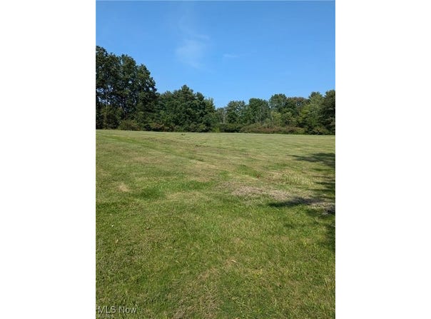 Fowlers Mill Road, Chardon, OH 44024