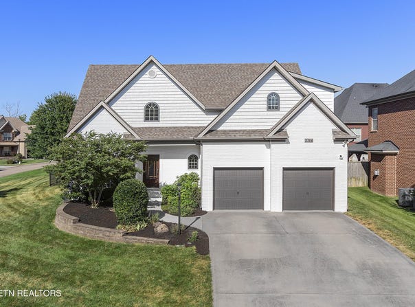 2214 Muddy Creek Lane, Knoxville, TN 37932