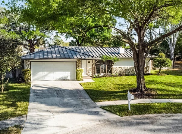 2952 ASHWOOD COURT, APOPKA, FL 32703