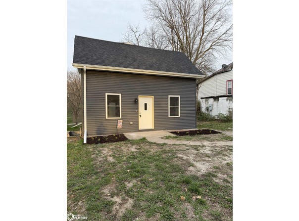 1308 Birch Street, Atlantic, IA 50022