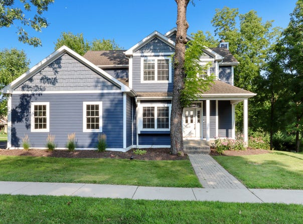 895 Platt Ave, Lake Geneva, WI 53147