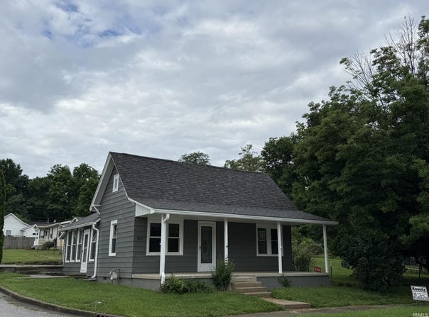 903 W Temperance Street, Ellettsville, IN 47429