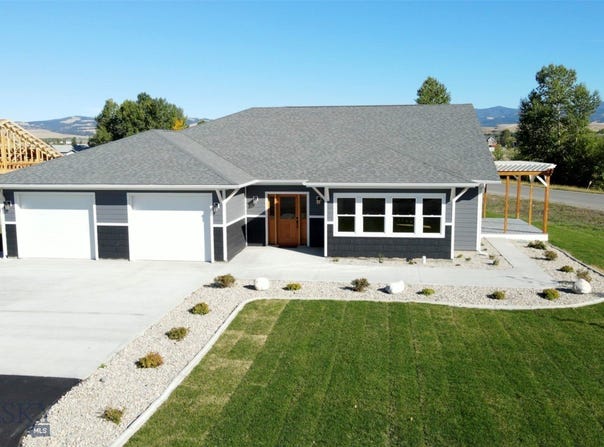 622 Sagebrush Lane, Deer Lodge, MT 59722