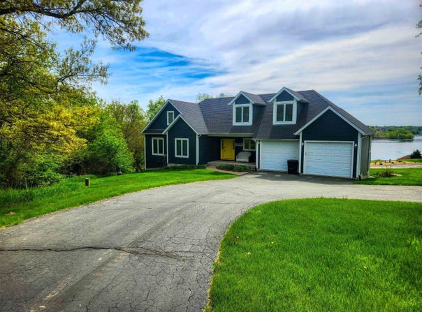 28-29 Southview, LAKE CARROLL, IL 61046