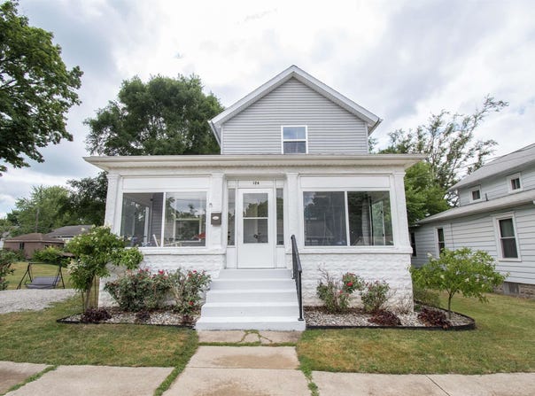124 Conlogue Avenue, Kendallville, IN 46755-1602