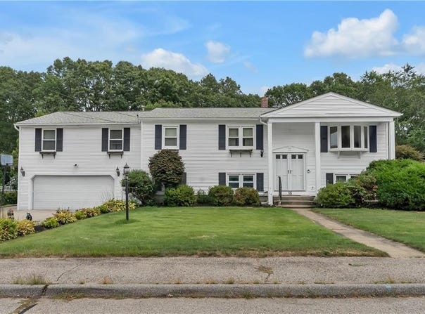 15 Driftwood Drive, Coventry, RI 02816