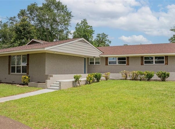 812 E 1st, Hughes Springs, TX 75656