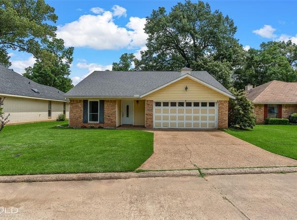 3812 Clintwood Drive, Shreveport, LA 71107