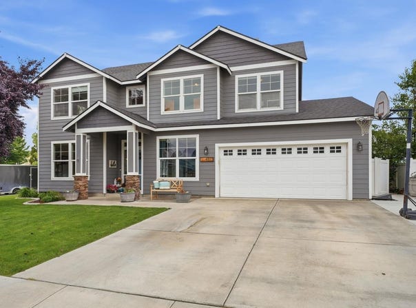 4813 Bilbao Dr, Pasco, WA 99301