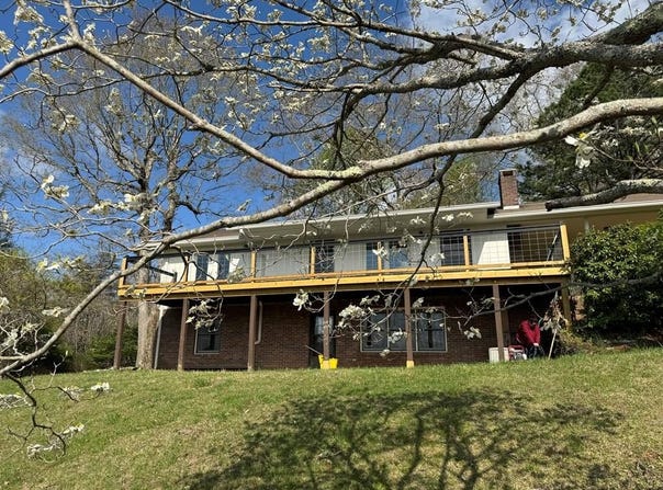 558 Old Dyer Road, Hayesville, NC 28904