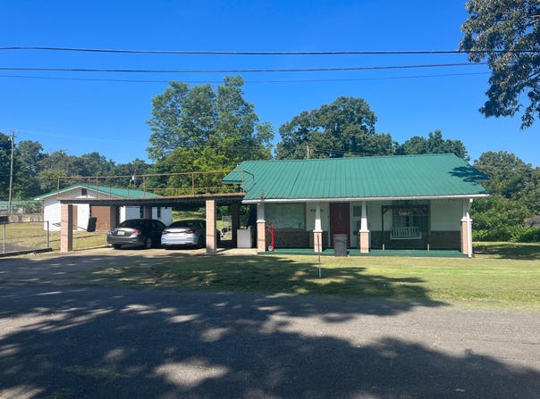 98 LEVINE St, Parrish, AL 35580