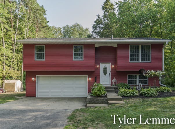 10640 Osborn Street, Grand Haven, MI 49417