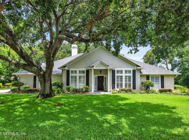 8992 LAKE KATHRYN Drive, Ponte Vedra Beach, FL 32082