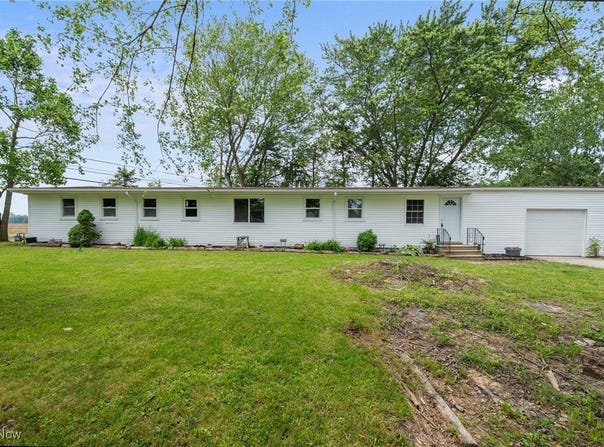 403 Palomino Court, LaGrange, OH 44050