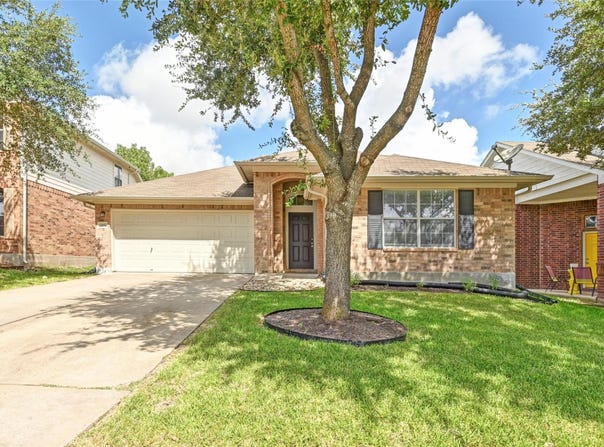 1691 Stone Rim LOOP, Buda, TX 78610