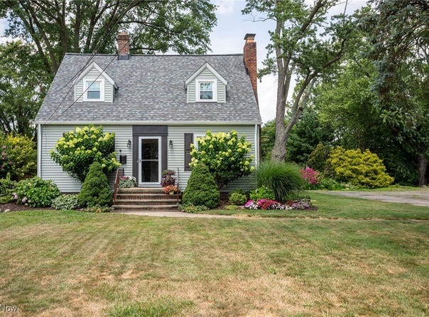 22250 Mastick Road, Fairview Park, OH 44126