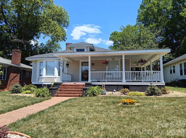 208 Heilig Avenue, Salisbury, NC 28144