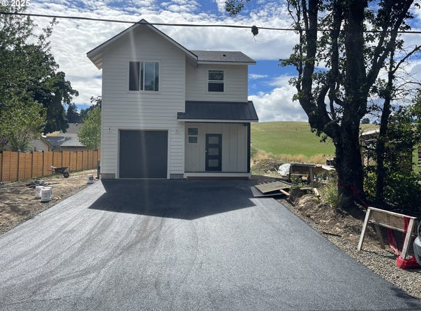 219 MAIN ST, White Salmon, WA 98672